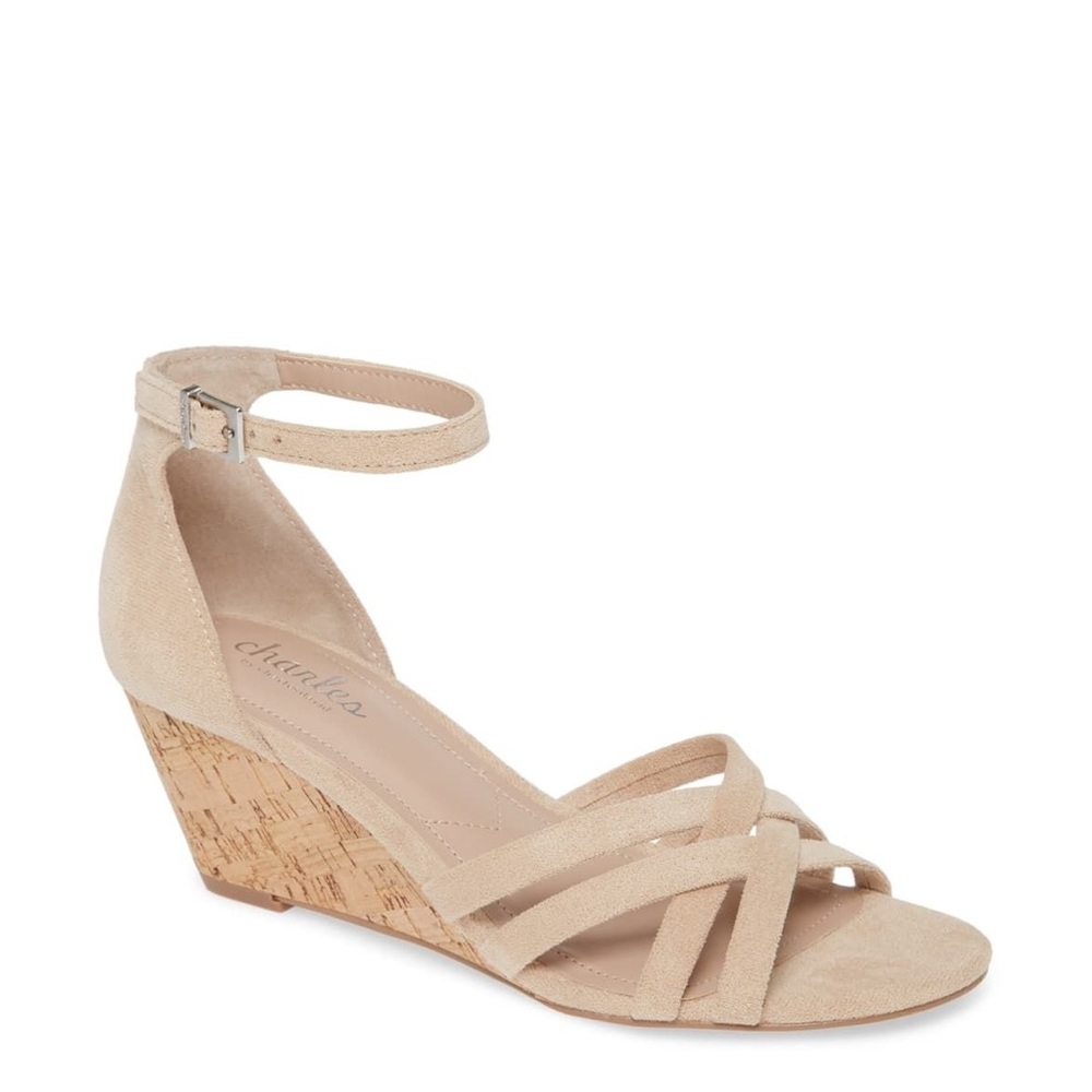 Charles David Gwenyth Wedge Sandal Nude - Picture 1 of 7